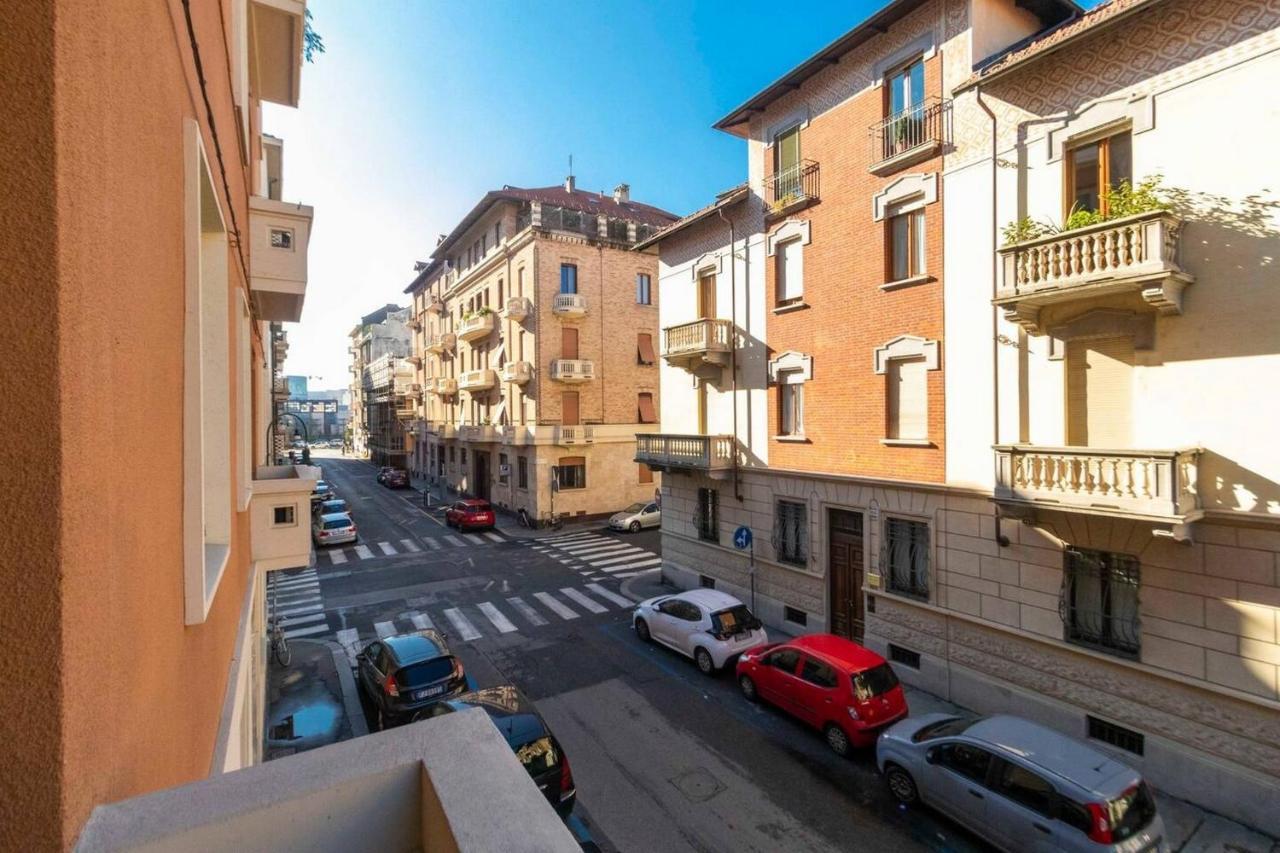 New! Cit Turin Elegant Apt With Parking Exterior photo